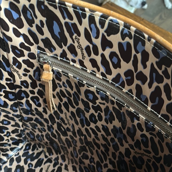 🔥 EUC CONSUELA EZZY CLASSIC TOTE 👜 - Picture 11 of 14